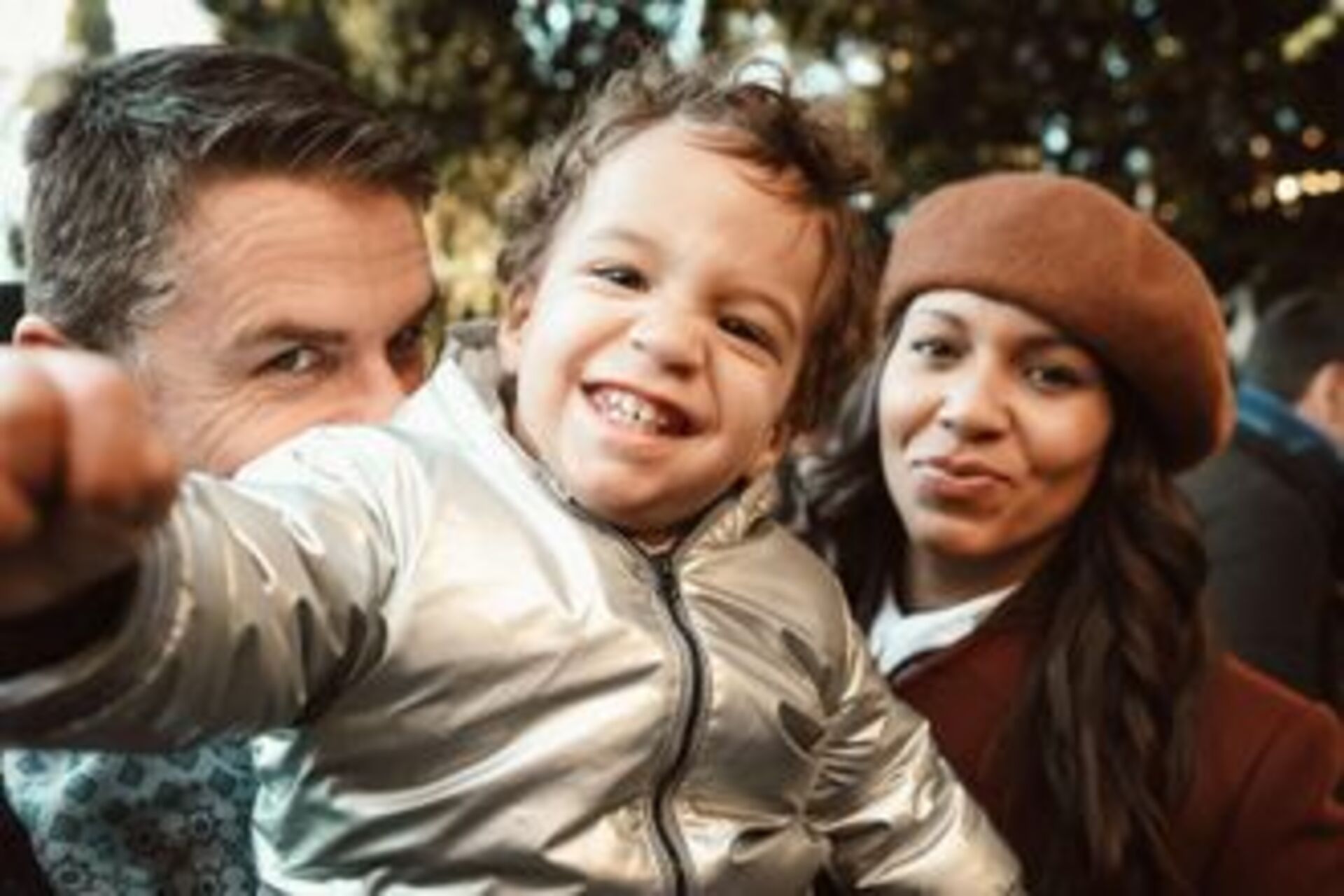 A Portrait of Family With Kids example photo